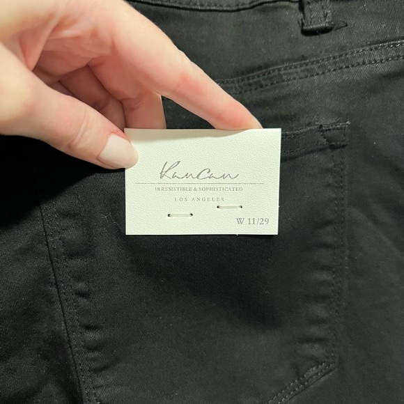 NWT Kancan Black Cut Off Fringe Raw Hem Jean Denim Shorts Size 11/29 - Picture 5 of 7